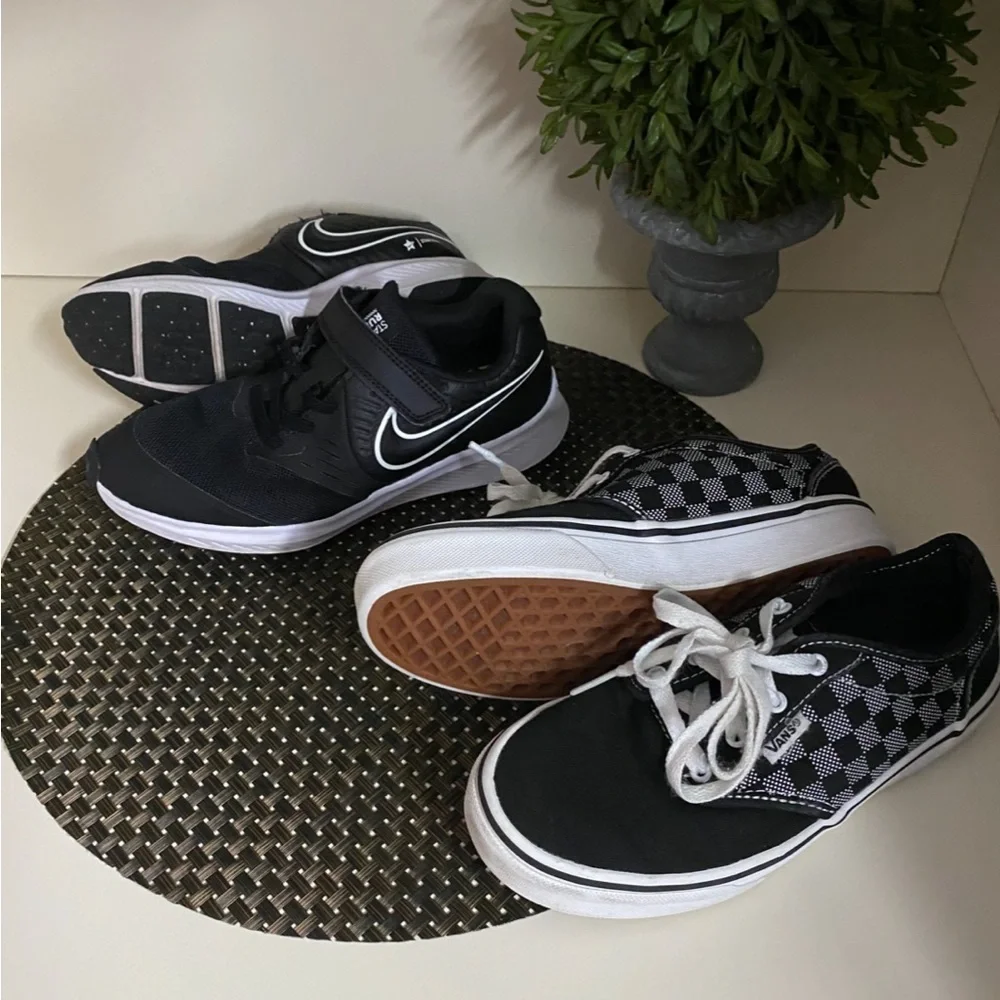Boys Vans Black and White Checkered and Nike Black and White Sneakers Set - Picture 2 of 3